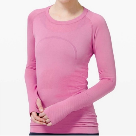 lululemon athletica Tops - Women's Lululemon long sleeve swiftly tech shirt